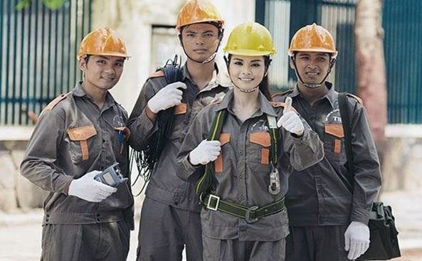 Lắp mạng FPT là lựa chọn hàng đầu của nhiều khách hàng tại Việt Nam Lắp mạng FPT là lựa chọn hàng đầu của nhiều khách hàng tại Việt Nam